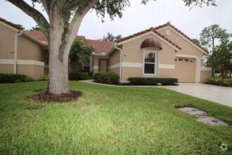 Building Photo - 404 Sabal Palm Ln