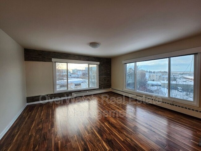 Building Photo - 140 Eagle St