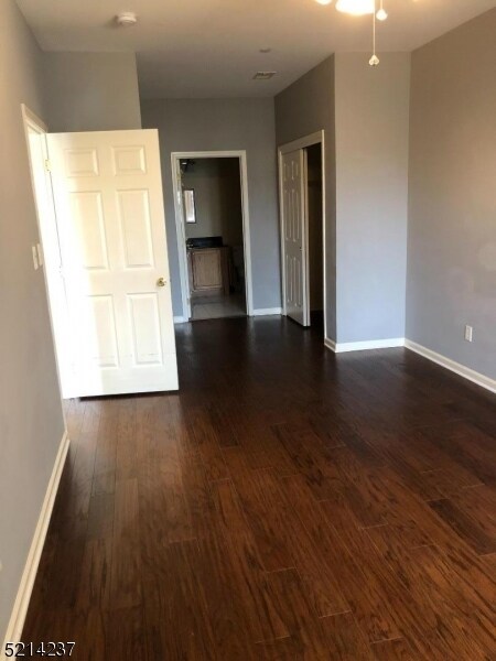 Building Photo - 420 Cambridge Dr