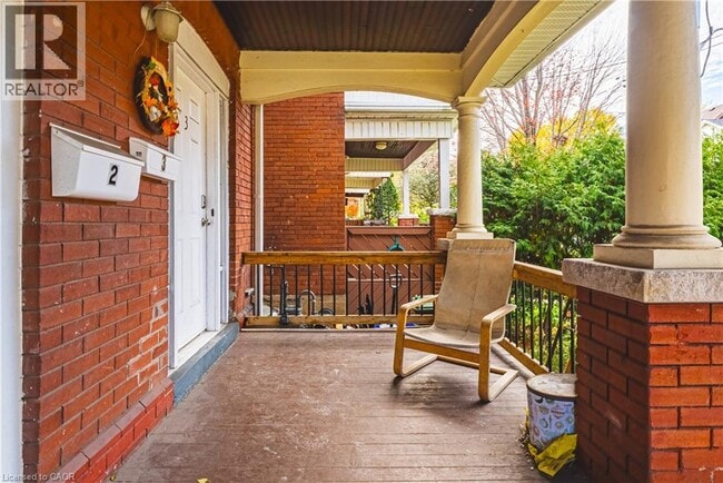 Building Photo - 189 Prospect St S