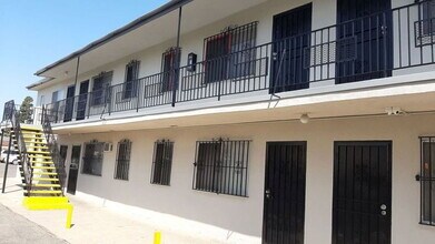 Building Photo - 8911 S Figueroa St