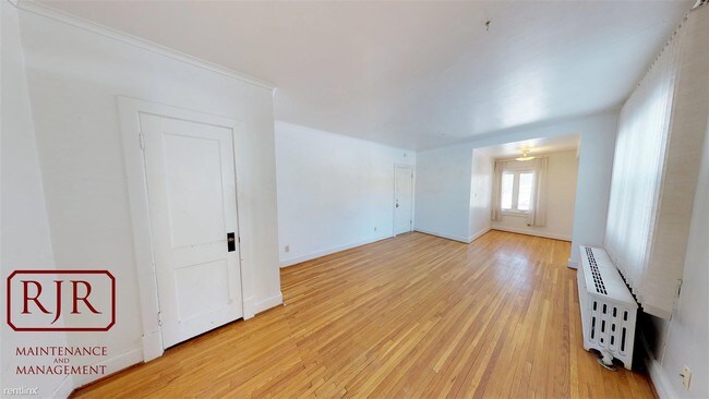 Building Photo - 1 br, 1 bath Apartment - 615 N 5th St #2