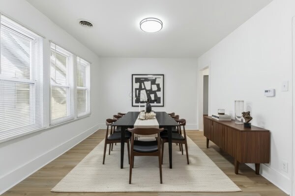 Foto del edificio - 16230 Indiana St