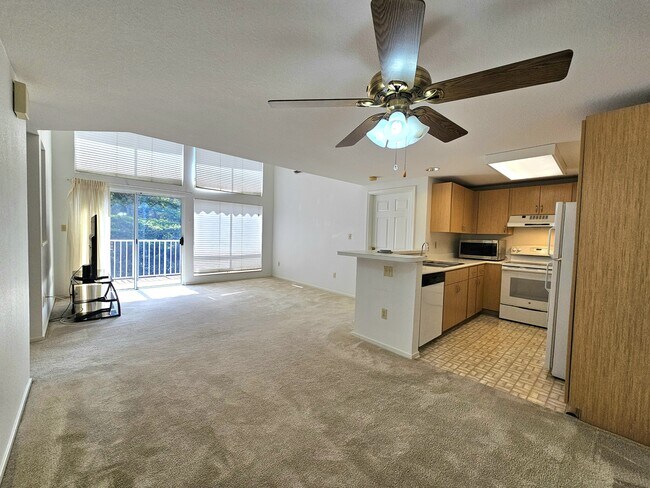 Foto del edificio - 95-270-270 Waikalani Dr
