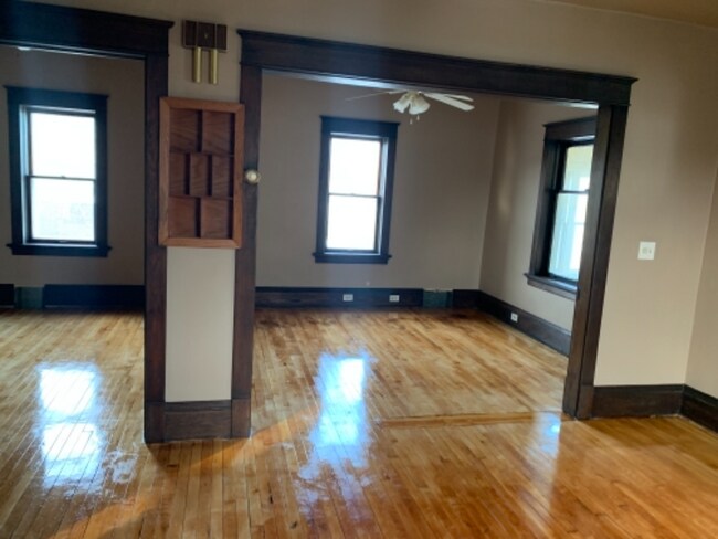 Building Photo - 12415 W Derby Pl