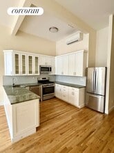 Building Photo - 87 1st Pl