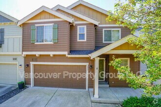 Building Photo - 3052 NW 47th Dr
