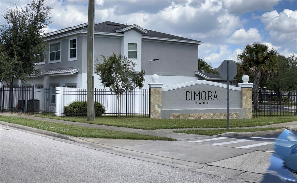 Foto principal - 2029 Claudia Ln