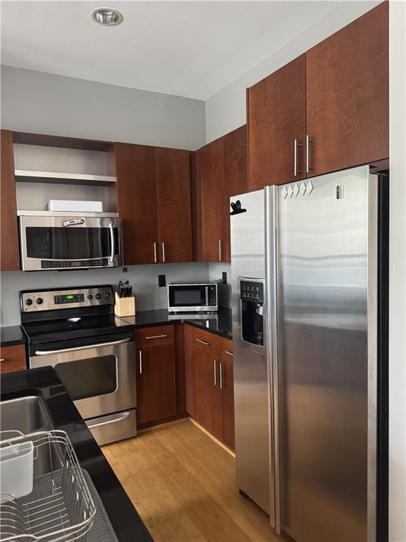 Foto del edificio - 747 Ralph McGill Blvd NE