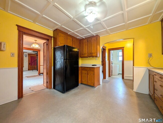 Foto del edificio - 226 Brightwood Ave
