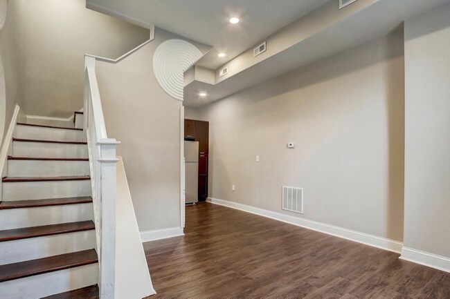 Building Photo - 2648 Hampden Ave