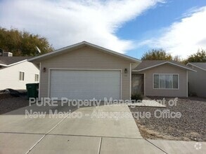 Building Photo - 200 Valle Vista Dr