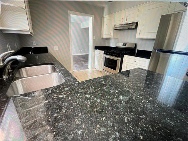 Building Photo - 2404 Dalgreen Dr