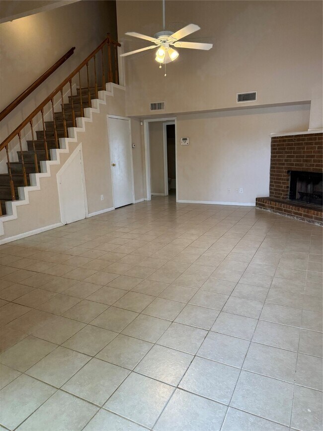 Foto del edificio - 6706 Tamar Dr