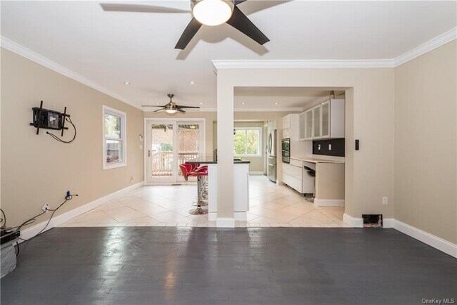 Building Photo - 50 Fisher Ln