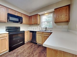 Building Photo - 2359 Rosina Dr