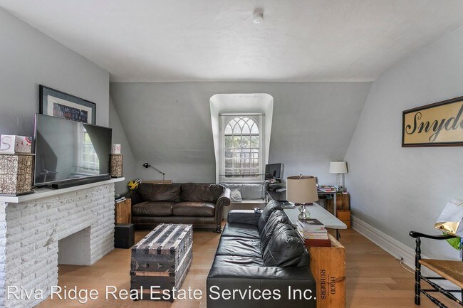 Foto del edificio - 5916 Howe St