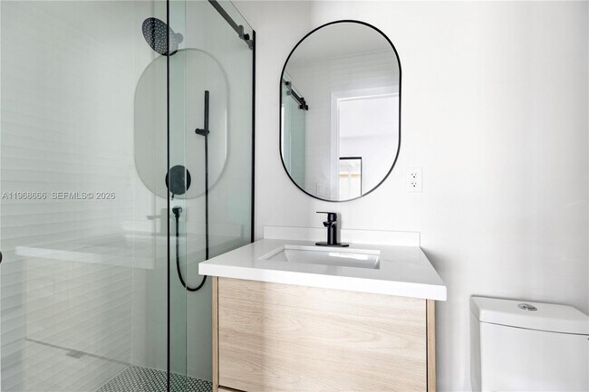 Building Photo - 1618 SW 18th St