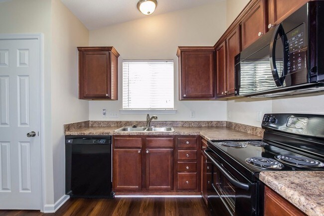 Building Photo - 7820 Travers Run Dr