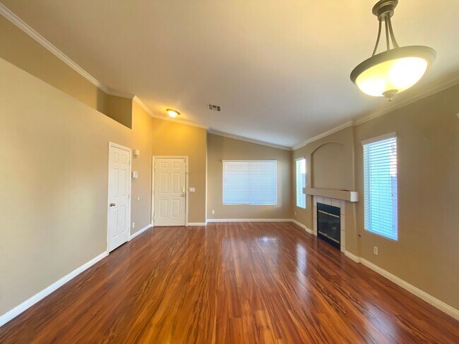 Building Photo - BEAUTIFUL SINGLE STORY HOUSE IN SUMMERLIN