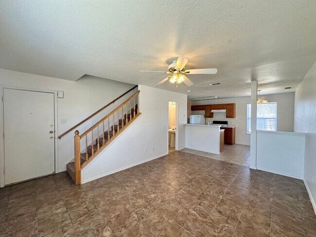 Building Photo - 2310 Wildewood Dr