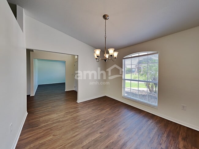 Foto del edificio - 3611 Welsch Way
