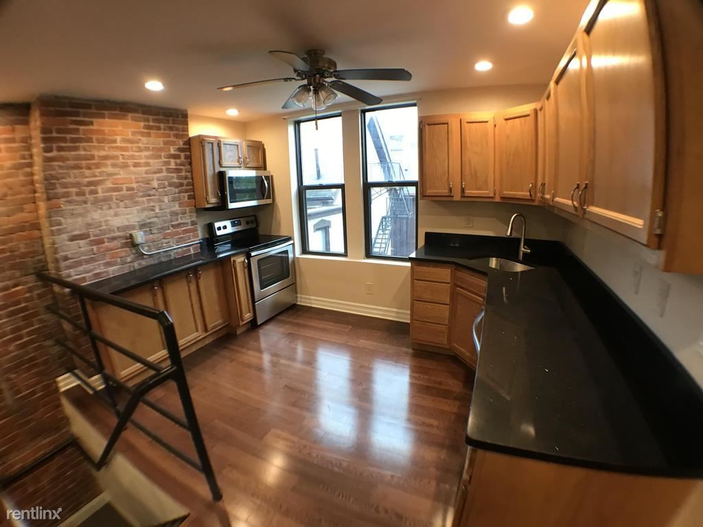 Foto principal - 5960 Alder St
