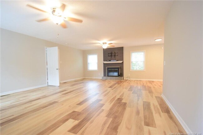 Foto del edificio - 4408 Chesterbrook Dr