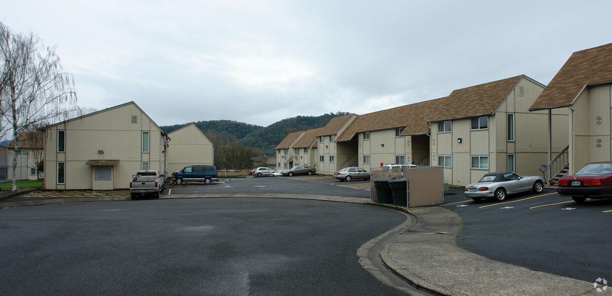 Primary Photo - Atkinsonville Apartments