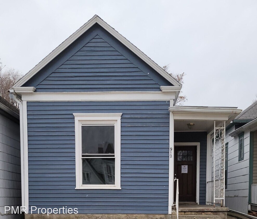 2 br, 1 bath House 912 South 16th Street House Rental in Saint