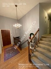Building Photo - 3214 Echo Valley Dr