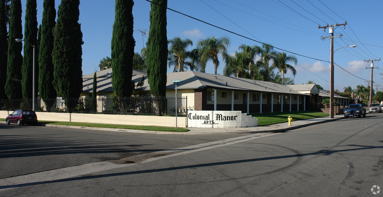 Foto principal - Colonial Manor Apartments