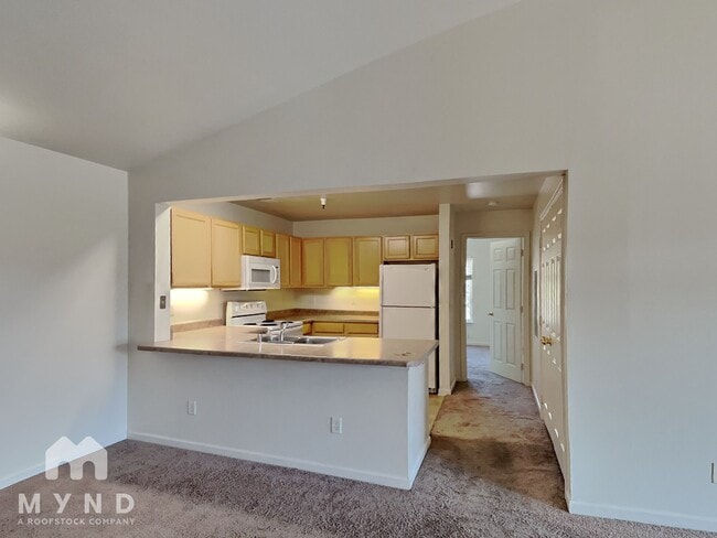 Building Photo - 200 Talus Way