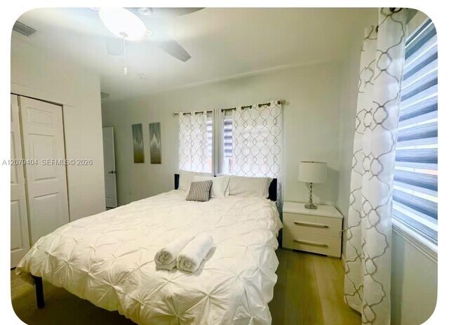 Foto del edificio - 8880 SW 25th St