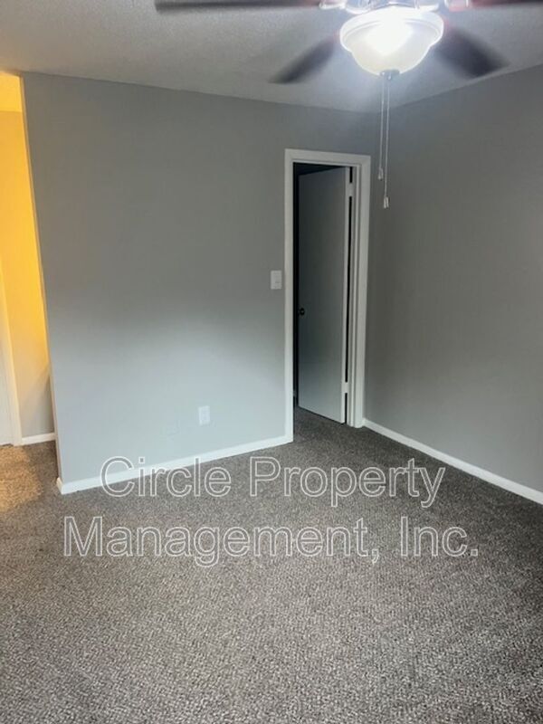Foto del edificio - 4030 Hunters Ridge Dr SW