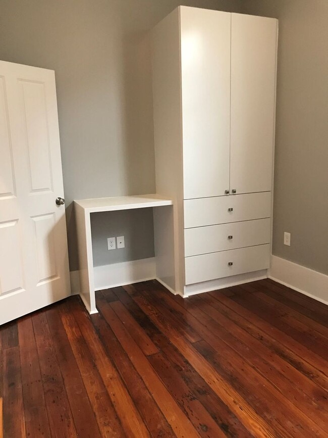 Photo - 917- 919 N Prieur Apartment