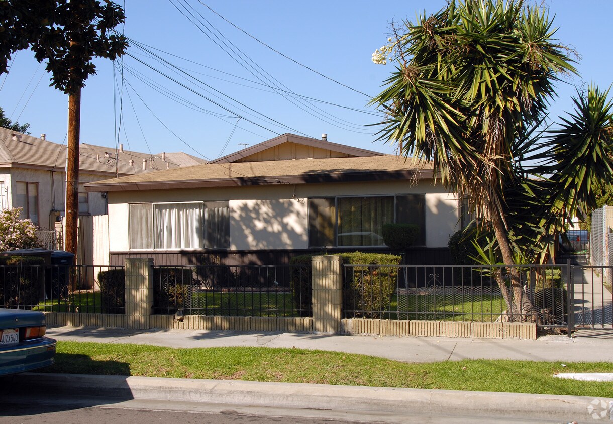 Primary Photo - 637-659 Willow Ave