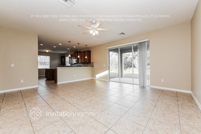 Building Photo - 13004 30th St E