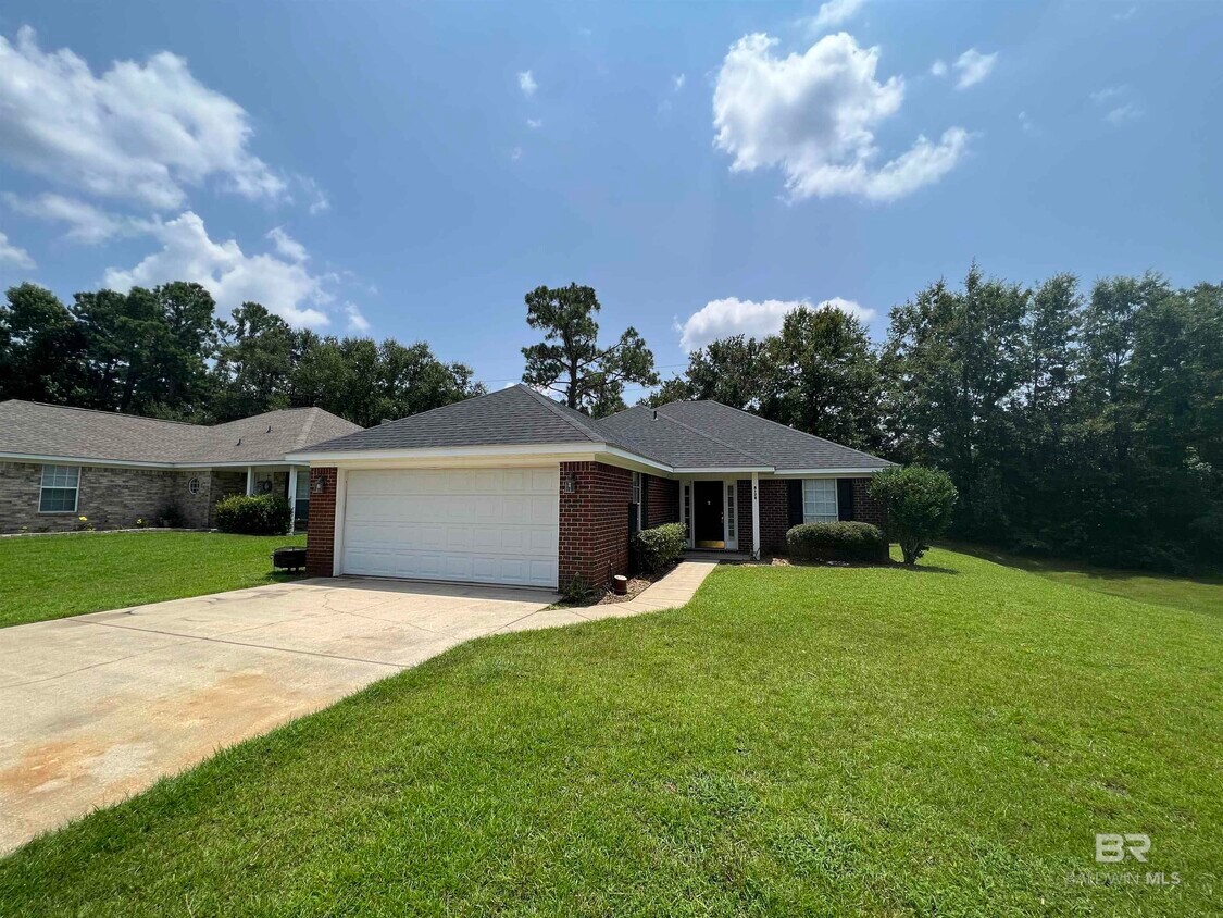 Foto principal - 8178 Gardenia Ct