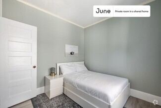 Building Photo - Private bedroom in 4 bed/1 bath Home