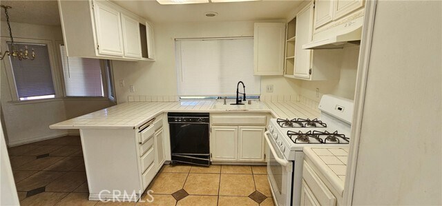 Foto del edificio - 1502 Karon St