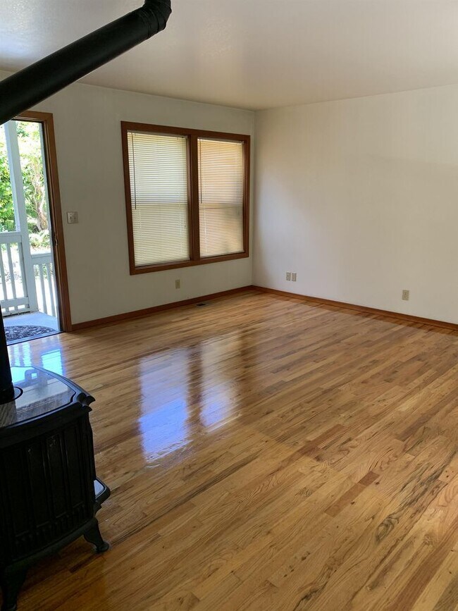 Foto del edificio - 795 Dorothy Court