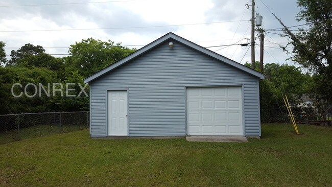 Building Photo - 1412 Prentiss St