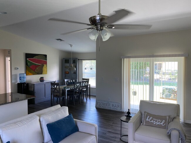 Building Photo - 7022 Palpano Cir