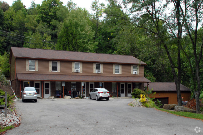 Building Photo - Eastwood Village Apartments