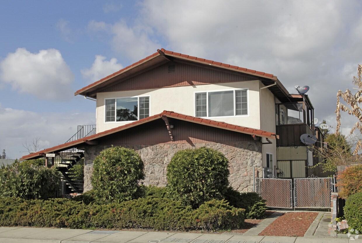 Foto del edificio - 2540 Grove Way
