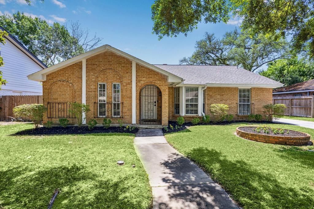 Foto principal - 12315 Whittington Ct N