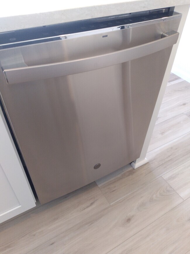 Foto del edificio - 4980 Construct Pt