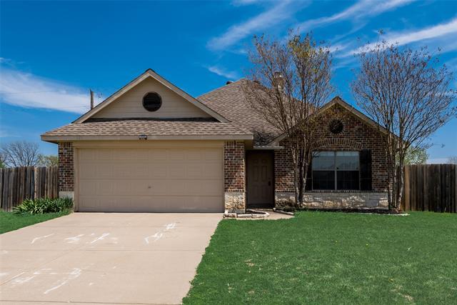 Primary Photo - 121 Price Cir