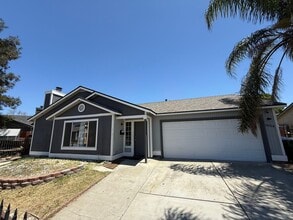 Building Photo - 2054 Hyannis Cir